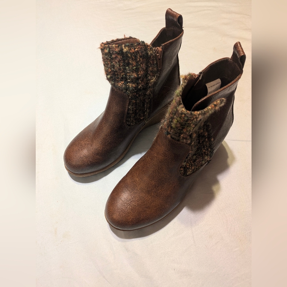 Brown Ankle Boots with Tweed Detail